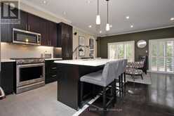 50 PROSSER CRESCENT | Georgina Ontario | Slide Image Eight