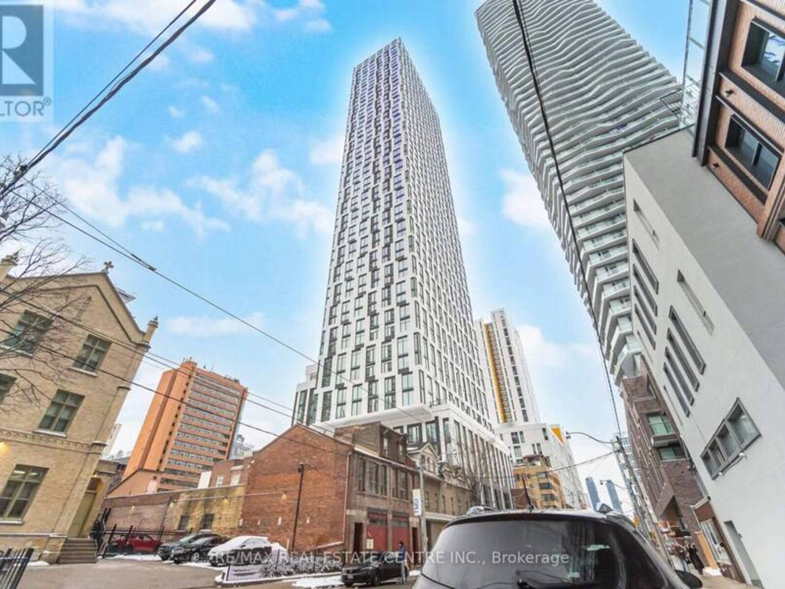 2715 - 252 CHURCH STREET, Toronto, Ontario M5B 0E6