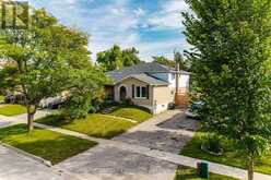 21 B COLLEGE CRESCENT | Barrie Ontario | Slide Image Two