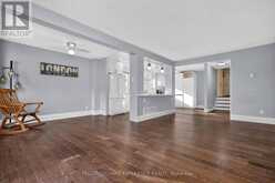 21 B COLLEGE CRESCENT | Barrie Ontario | Slide Image Nine