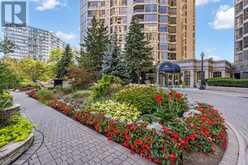 1604 - 55 KINGSBRIDGE GARDEN CIRCLE | Mississauga Ontario | Slide Image Two