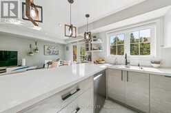 5 - 19 HAYS BOULEVARD | Oakville Ontario | Slide Image Fifteen