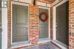 5 - 19 HAYS BOULEVARD | Oakville Ontario | Slide Image Five