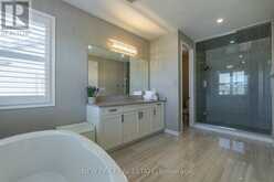 455 EQUESTRIAN WAY | Cambridge Ontario | Slide Image Thirty-two