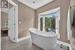 23 BRYSON DRIVE | Richmond Hill Ontario | Slide Image Twenty-seven