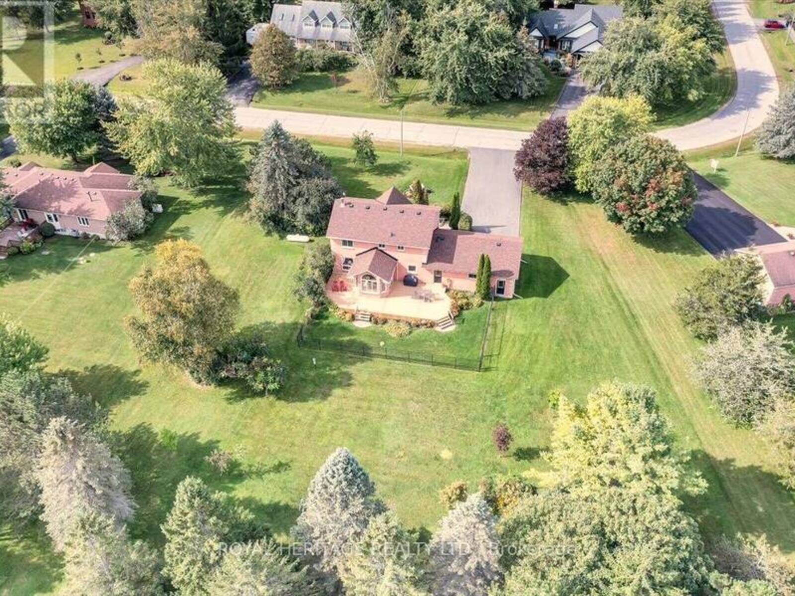 34 AUDUBON WAY, Georgina, Ontario L0E 1A0