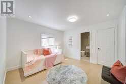 8 HOLLYLANE DRIVE | Markham Ontario | Slide Image Thirty