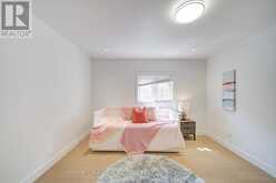 8 HOLLYLANE DRIVE | Markham Ontario | Slide Image Thirty-one