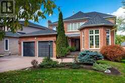 143 CARLYLE CRESCENT | Aurora Ontario | Slide Image One