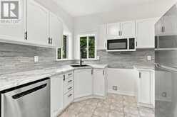 15 DALRYMPLE DRIVE | Hamilton Ontario | Slide Image Twelve