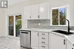 15 DALRYMPLE DRIVE | Hamilton Ontario | Slide Image Thirteen