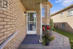 15 DALRYMPLE DRIVE | Hamilton Ontario | Slide Image Three