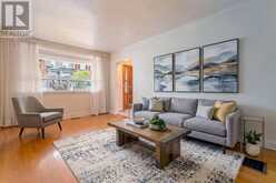 16 ROCHDALE AVENUE | Toronto Ontario | Slide Image Nine