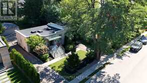 3 ELTON CRESCENT | Toronto Ontario | Slide Image Thirty-eight