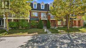 208 MAGURN GATE | Milton Ontario | Slide Image Two