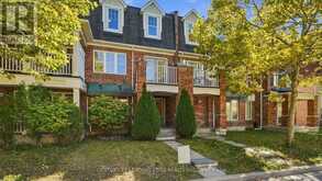 208 MAGURN GATE | Milton Ontario | Slide Image Three