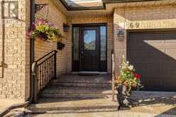 69 - 1150 SKYVIEW DRIVE | Burlington Ontario | Slide Image Three