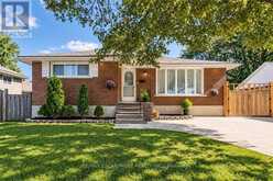 33 BELLINGHAM DRIVE | Hamilton Ontario | Slide Image Two