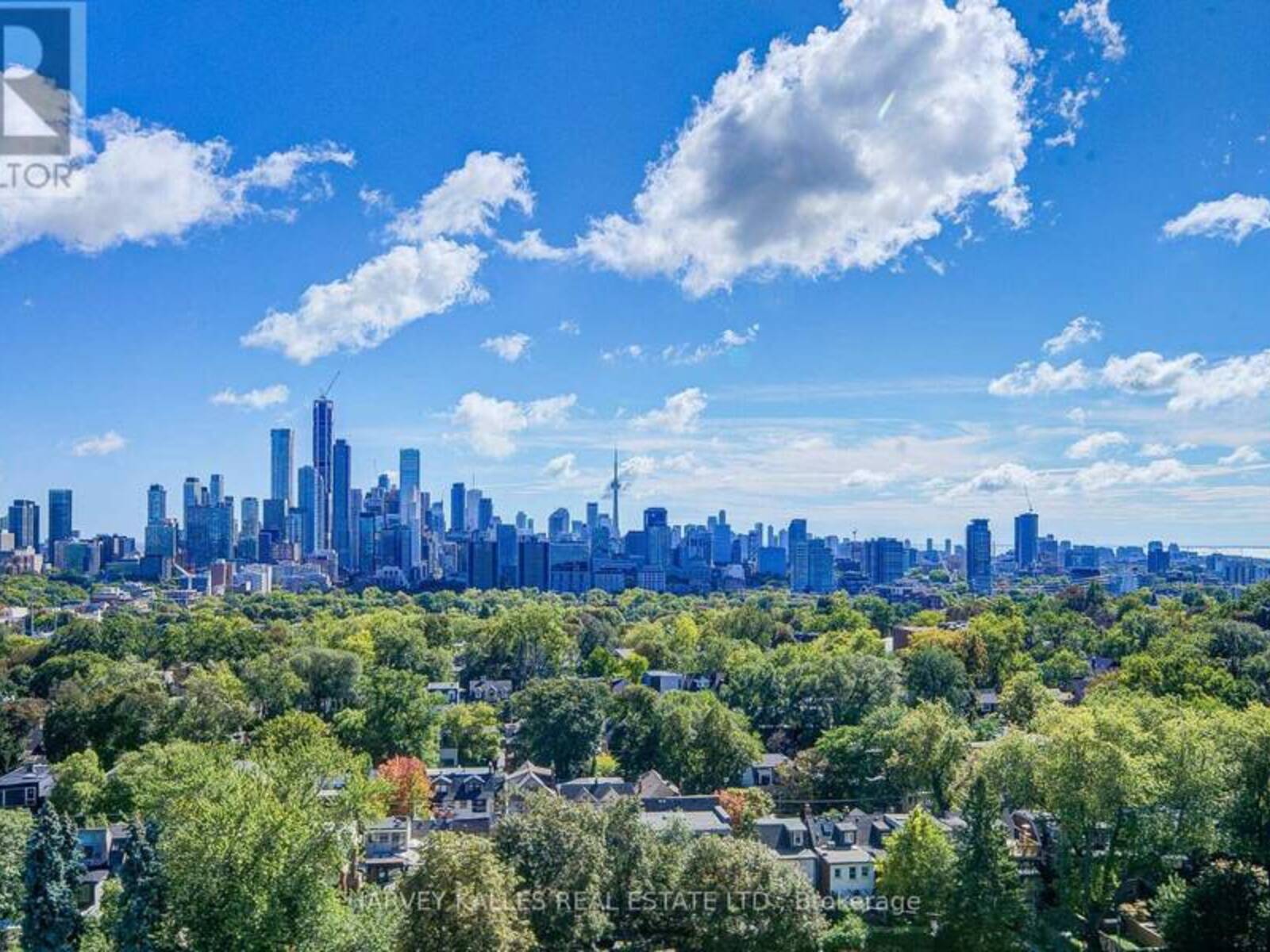1605 - 63 ST. CLAIR AVENUE W, Toronto, Ontario M4V 2Y9