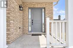 4 CUTTS CRESCENT | Binbrook Ontario | Slide Image Two