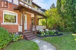 30 BABY POINT ROAD | Toronto Ontario | Slide Image Forty-nine