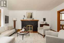 30 BABY POINT ROAD | Toronto Ontario | Slide Image Six