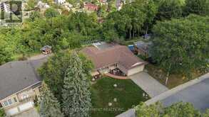 26 LESLIE DRIVE | Hamilton Ontario | Slide Image Forty-five
