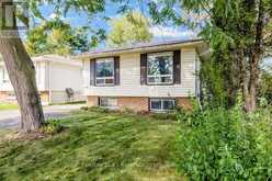 234 OXFORD STREET | Orillia Ontario | Slide Image Two