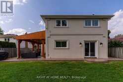 260 LOUIS DRIVE | Mississauga Ontario | Slide Image Thirty-two