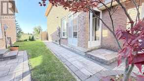 30 ASCOT CRESCENT | Markham Ontario | Slide Image Five