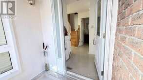 30 ASCOT CRESCENT | Markham Ontario | Slide Image Seven