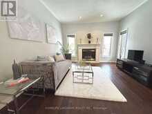 265 DOCK ROAD | Barrie Ontario | Slide Image Nine