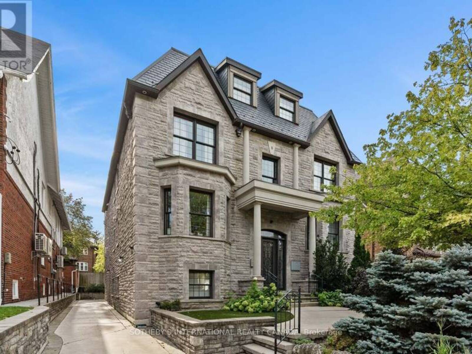 1 - 8 HIGHBOURNE ROAD, Toronto, Ontario M5P 2J2