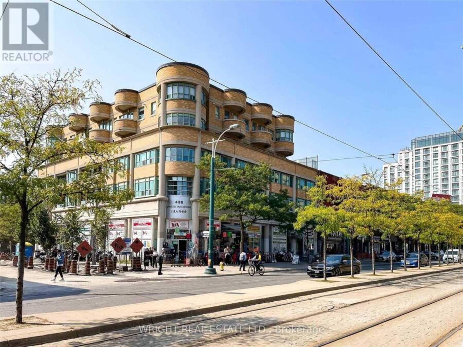 306 - 8 OXFORD STREET, Toronto, Ontario M5T 2N9
