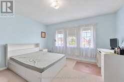 27 AVENIDA STREET | Markham Ontario | Slide Image Eighteen