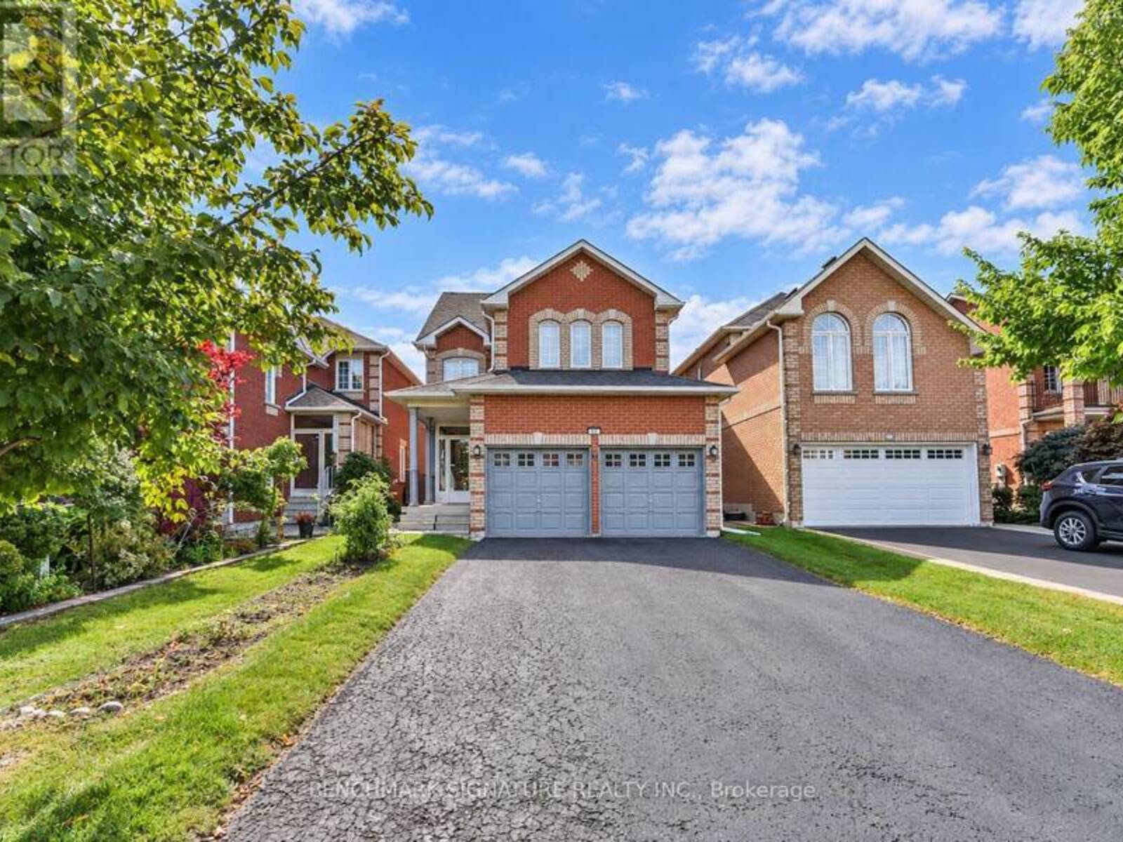 27 AVENIDA STREET, Markham, Ontario L3S 4J4