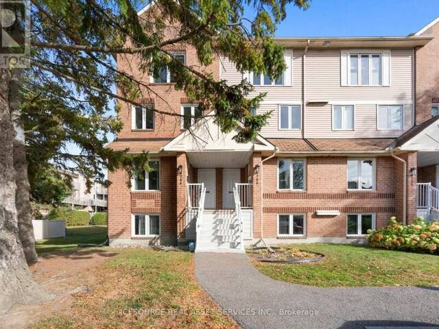 6754B JEANNE-D'ARC BOULEVARD N Ottawa Ontario, K1C 6E9 - 2 Bedrooms Condo For Sale