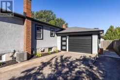 21 SILVERDALE DRIVE | St. Catharines Ontario | Slide Image Thirty-two