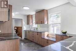 21 SILVERDALE DRIVE | St. Catharines Ontario | Slide Image Nine