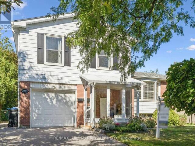 2209 BUTTONBUSH CRESCENT Mississauga Ontario, L5L 1C4 - 3 Bedrooms Home For Sale