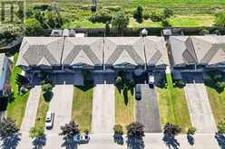 69 SUMNER CRESCENT | Grimsby Ontario | Slide Image Five