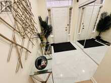 28 THORP CRESCENT | Ajax Ontario | Slide Image Three