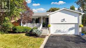 49 STORNOWAY CRESCENT | Markham Ontario | Slide Image Three