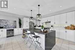 52 HACKETT STREET | East Gwillimbury Ontario | Slide Image Twelve