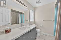 52 HACKETT STREET | East Gwillimbury Ontario | Slide Image Twenty-seven