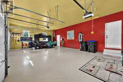 35 WENDAT TRAIL | Midhurst Ontario | Slide Image Thirty-one