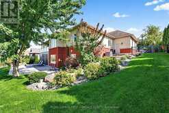 35 WENDAT TRAIL | Midhurst Ontario | Slide Image Nine
