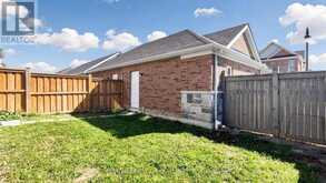 65 YELLOWKNIFE ROAD | Brampton Ontario | Slide Image Forty-seven