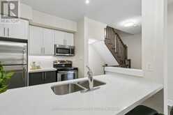 105 - 1401 PLAINS ROAD E | Burlington Ontario | Slide Image Twenty-three