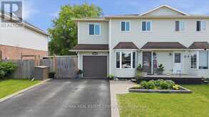 4804 JOHN STREET | Beamsville Ontario | Slide Image One